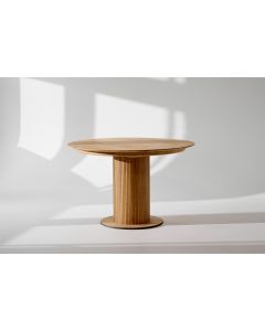 Stół Formia rozkładany dębowy lakierowany