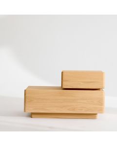 Dębowy Stolik nocny Bright, nowoczesna szafka nocna z szufladami drewniana